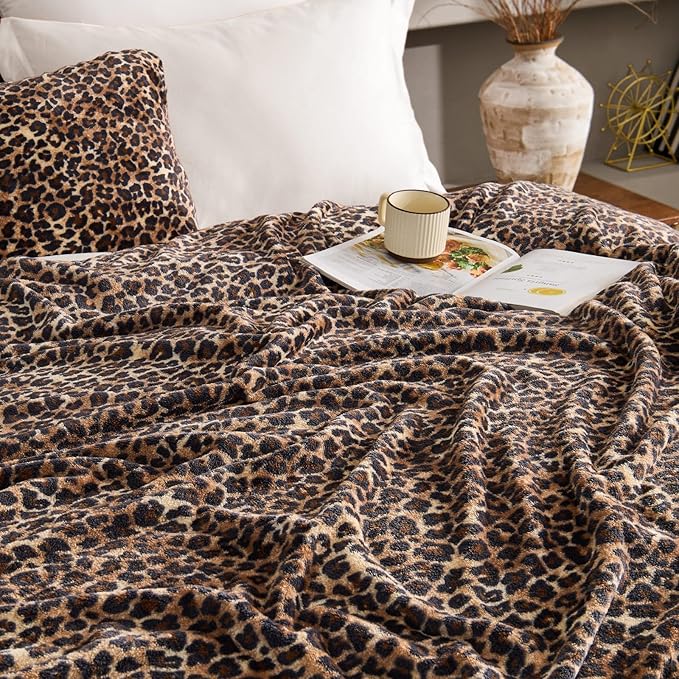 BEDELITE Fleece Blanke for Couch & Bed Leopard Print Throw Blanket – Soft Cheetah Blanket, Cozy Lightweight Fleece Animal Print Throw, 60"x 80", Dark Brown